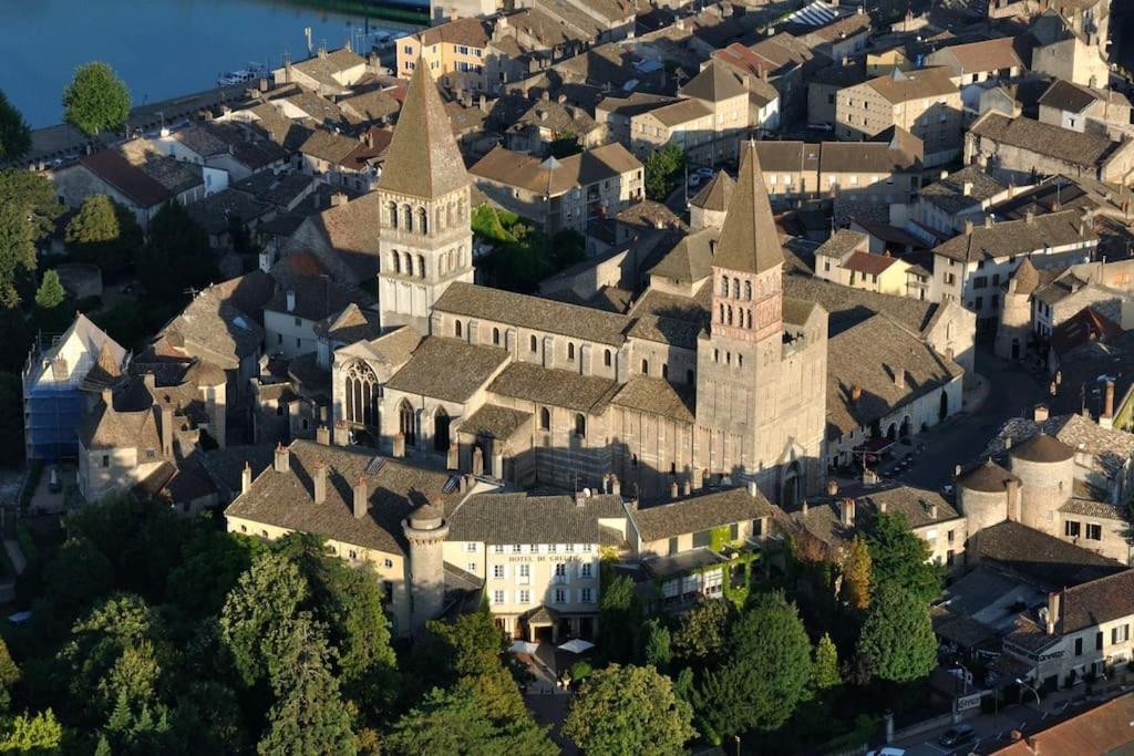 Tintin - Locationtournus Tournus Exterior foto