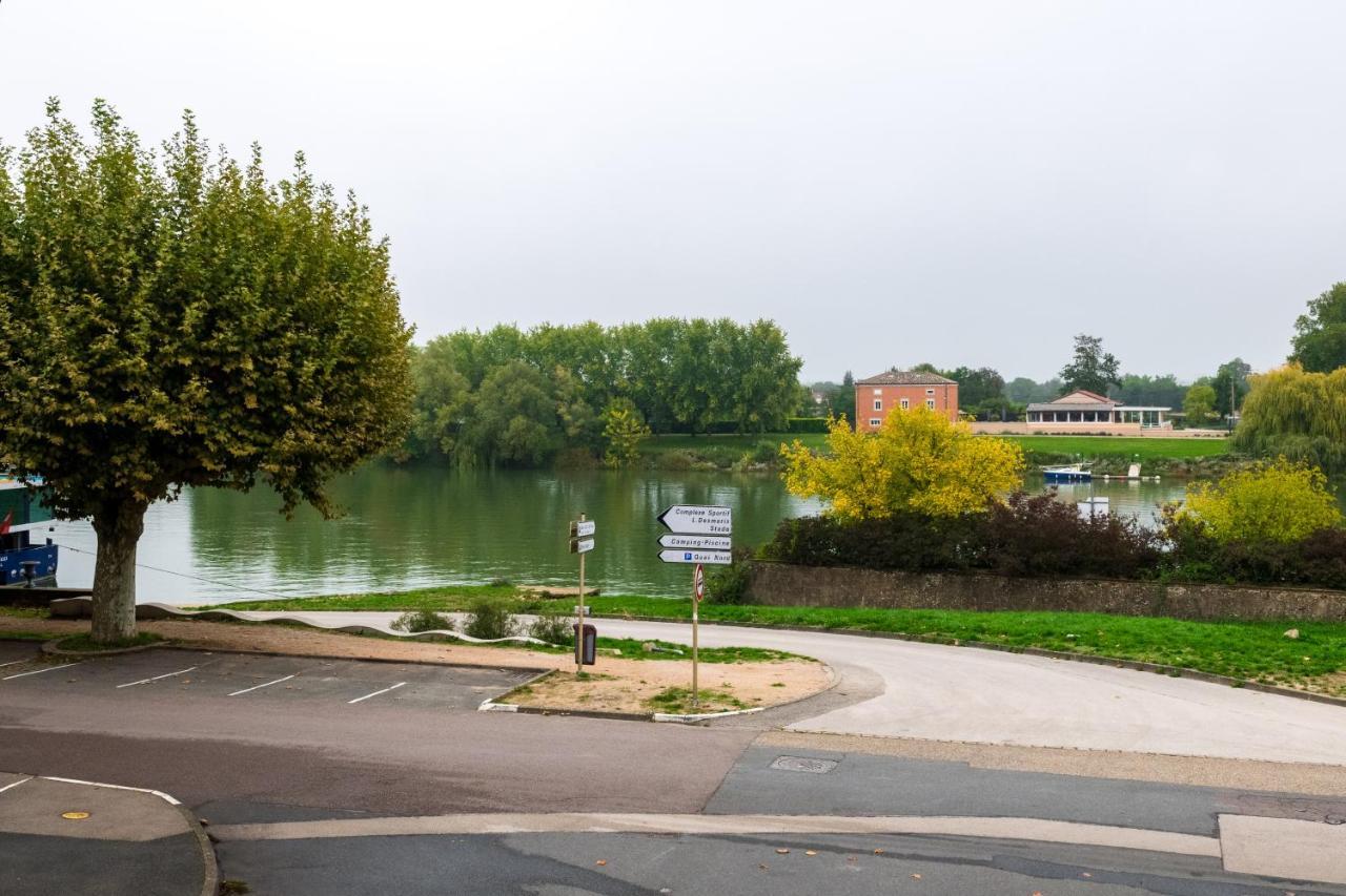 Tintin - Locationtournus Tournus Exterior foto